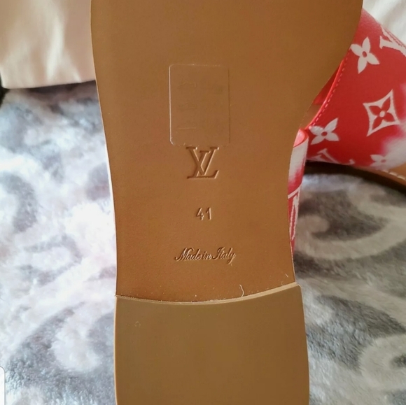 Louis Vuitton Escale Red Flat Sandal Size 41 - Picture 7 of 14